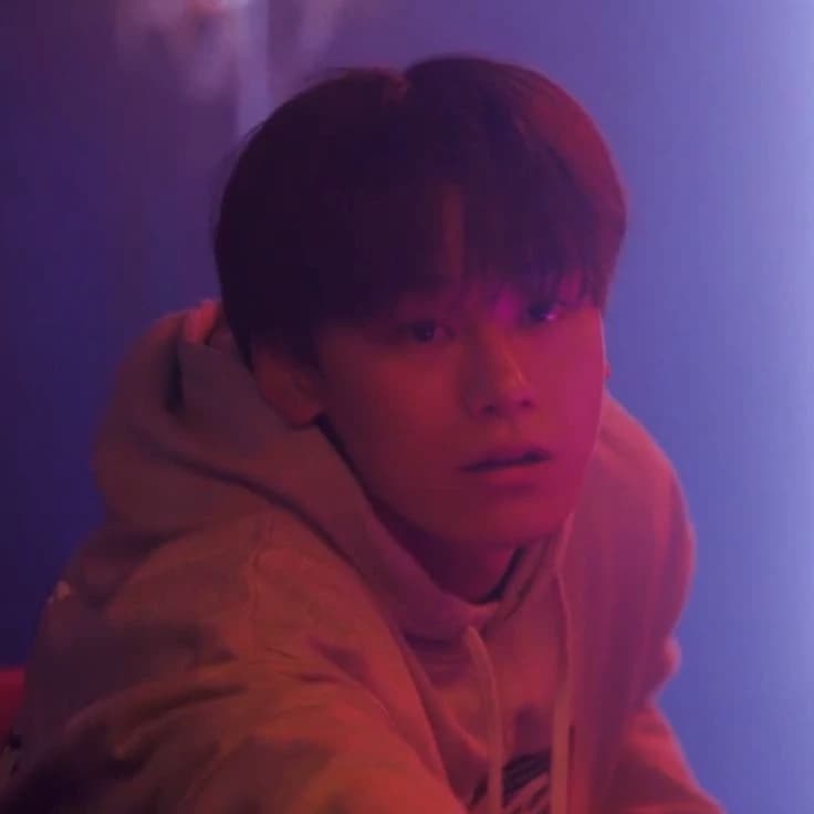 Woo young  thumbnail
