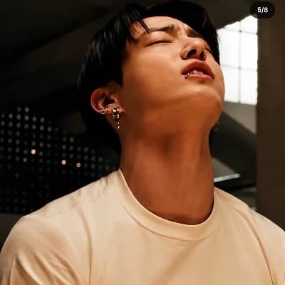 Jeon Jungkook thumbnail