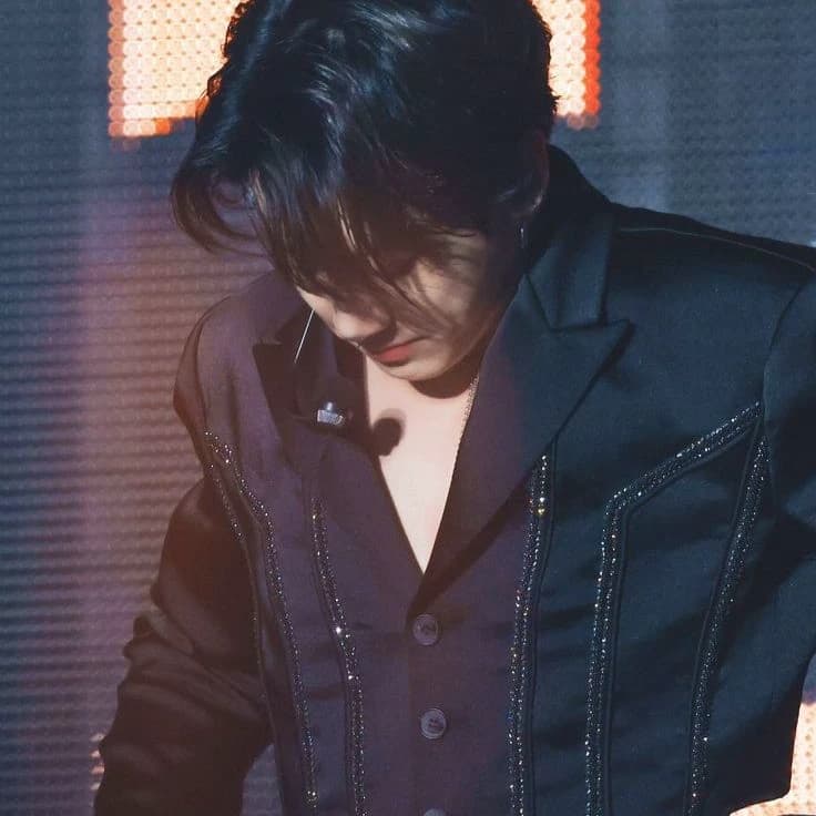 Jeon Jungkook thumbnail
