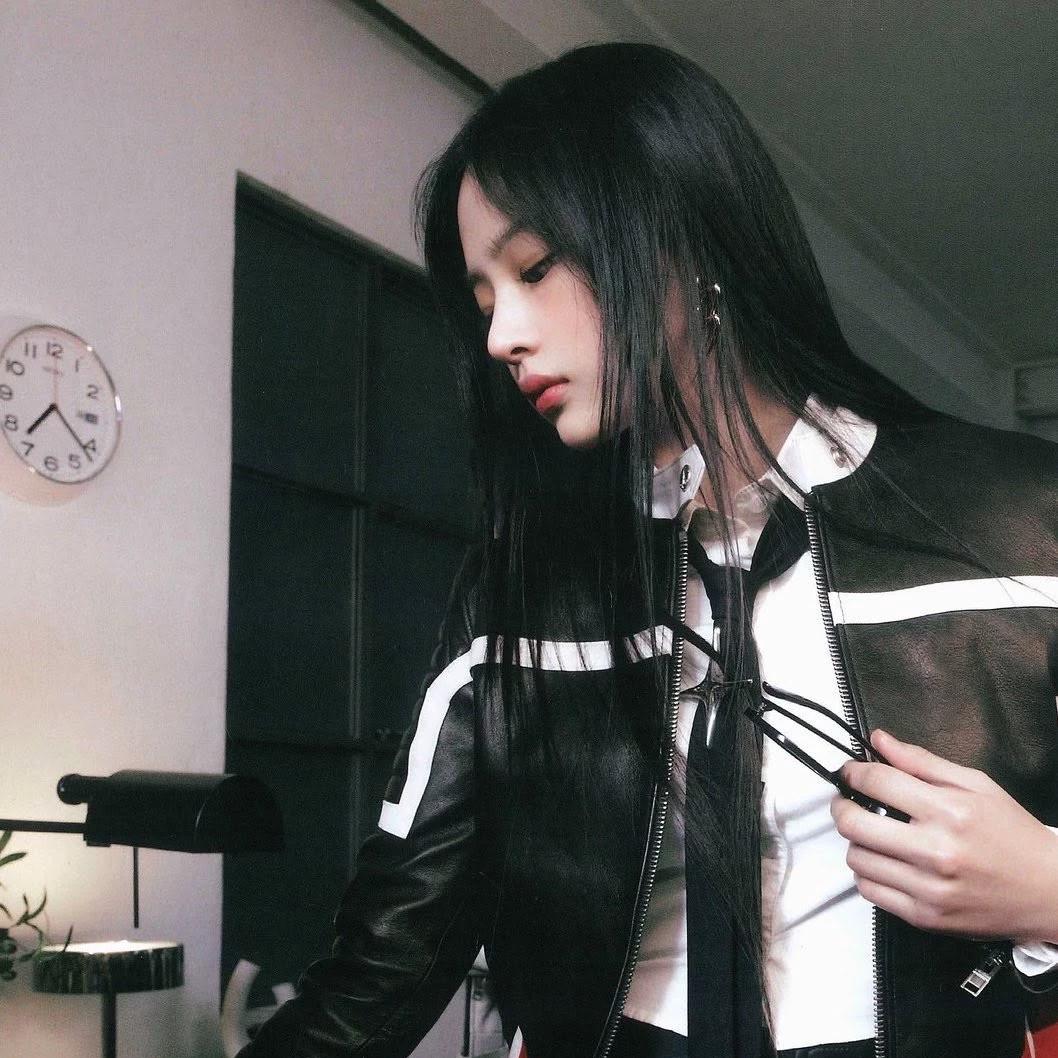 Kim Minji thumbnail