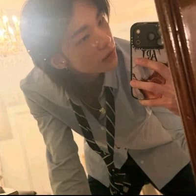 Hyunjin thumbnail