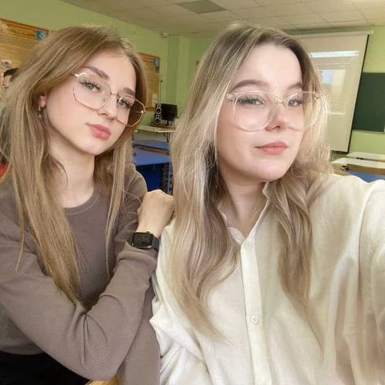 teacher Aretzi and director Fernanda thumbnail