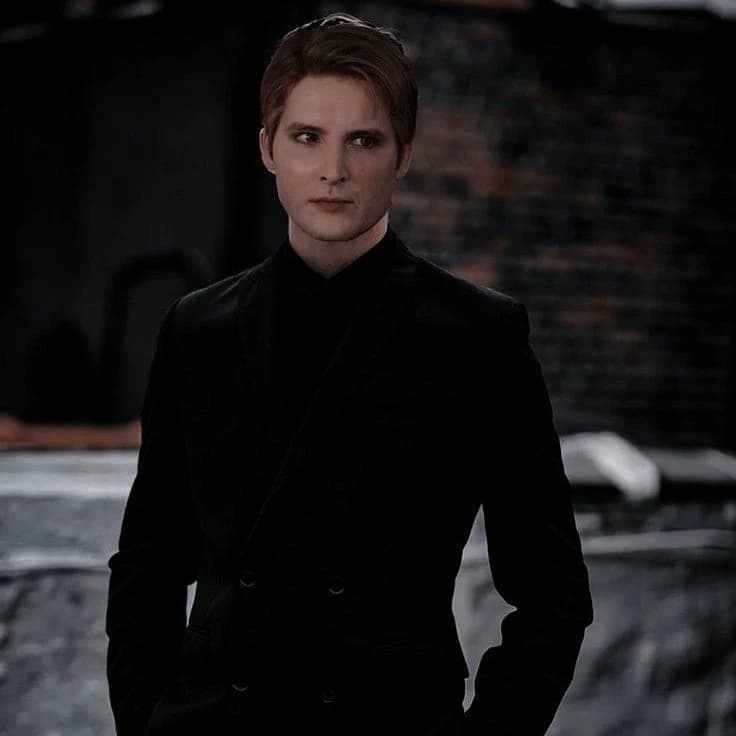 Carlisle Cullen thumbnail