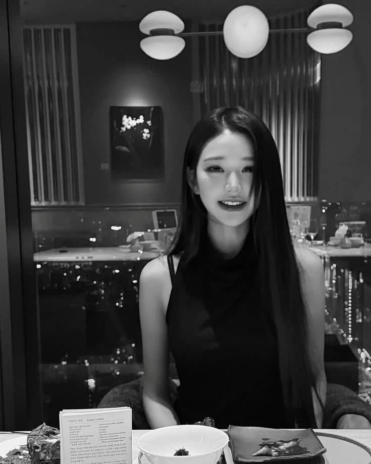 Wonyoung thumbnail