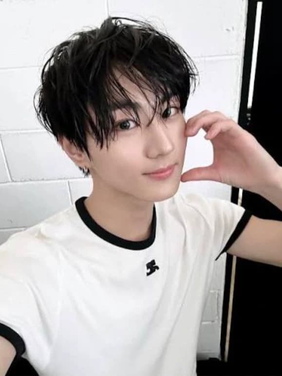 Yang Jungwon  thumbnail