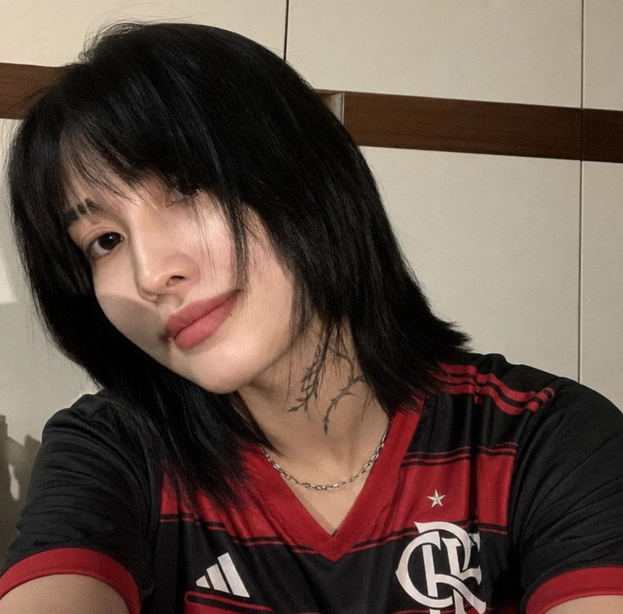 Momo Hirai thumbnail