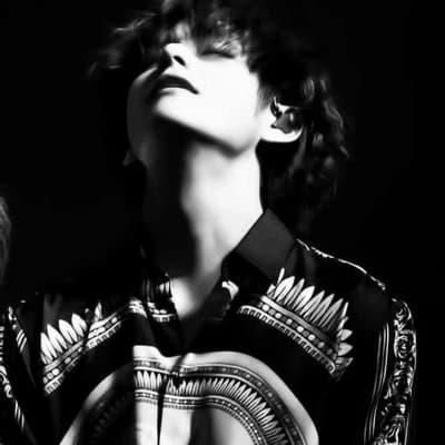 Kim Taehyung thumbnail