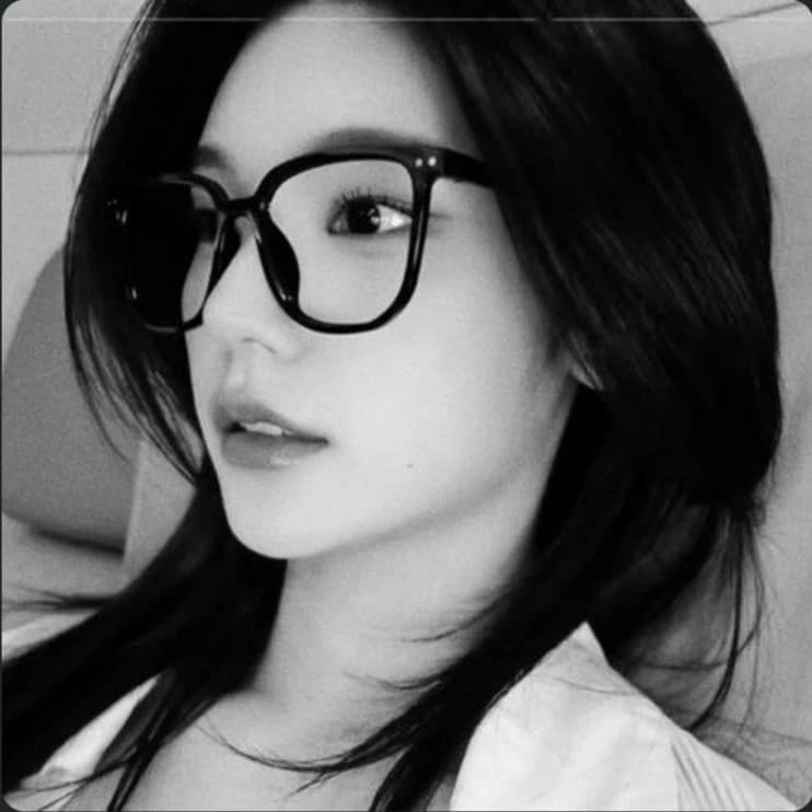 Hwang Yejie thumbnail