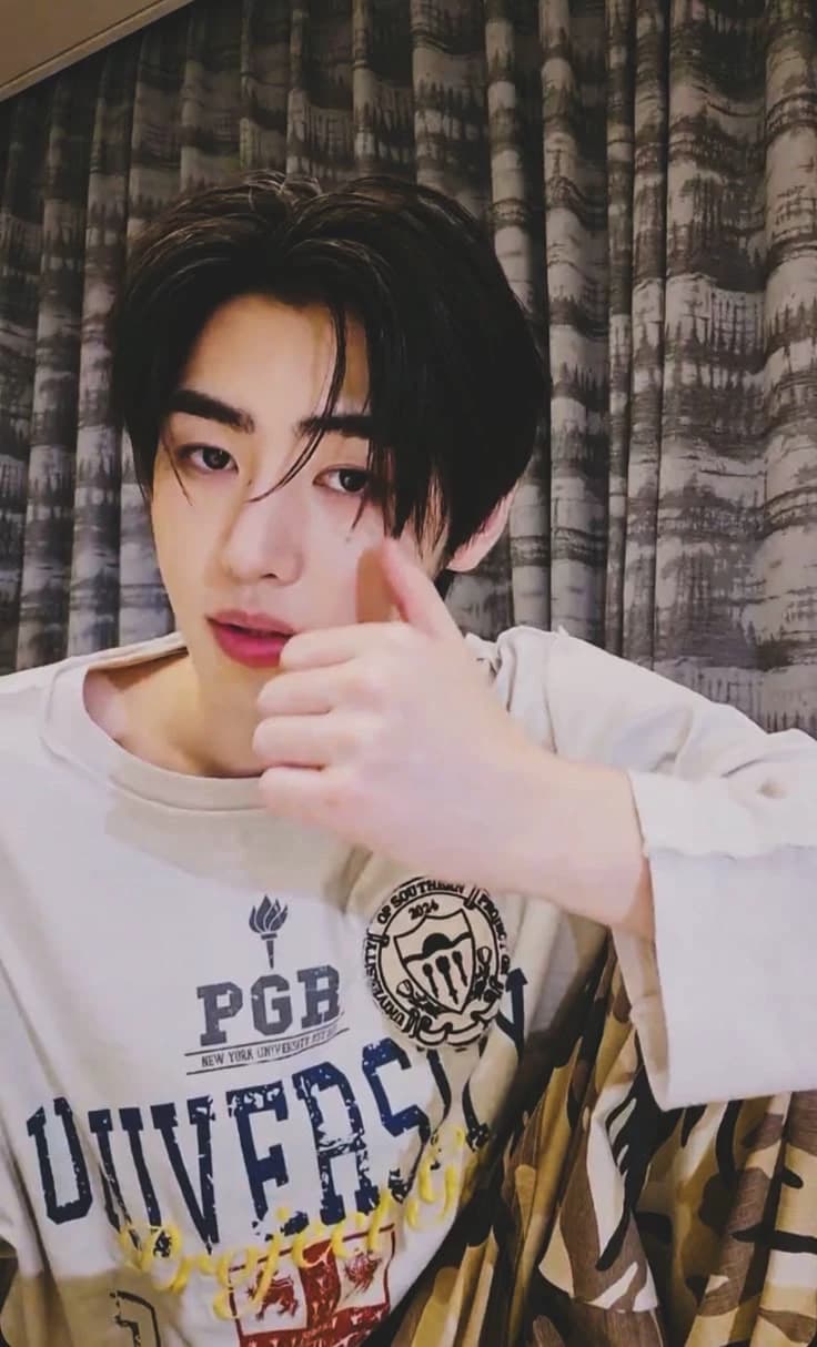 Park Sunghoon  thumbnail