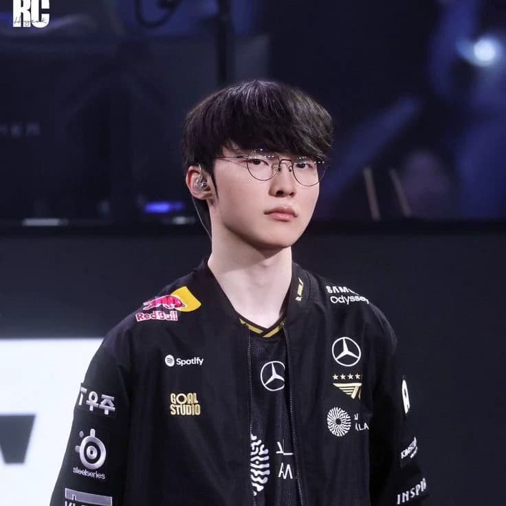 Lee Sanghyeok thumbnail