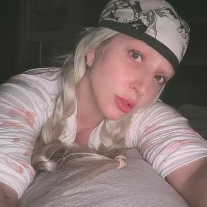 Stefani Germanotta thumbnail
