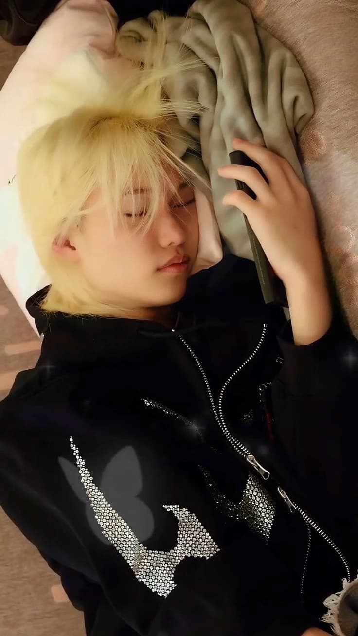 𝙻𝚎𝚎 𝙵𝚎𝚕𝚒𝚡 thumbnail