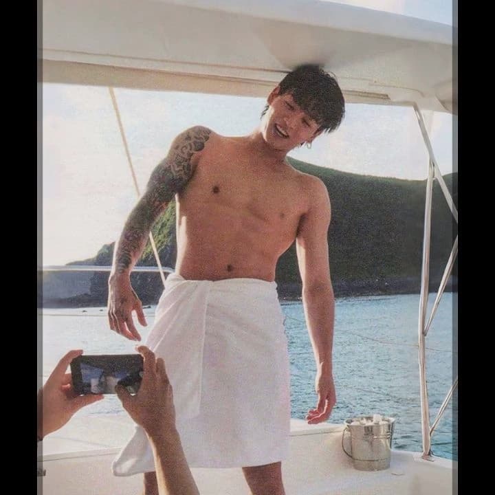 Jungkook thumbnail