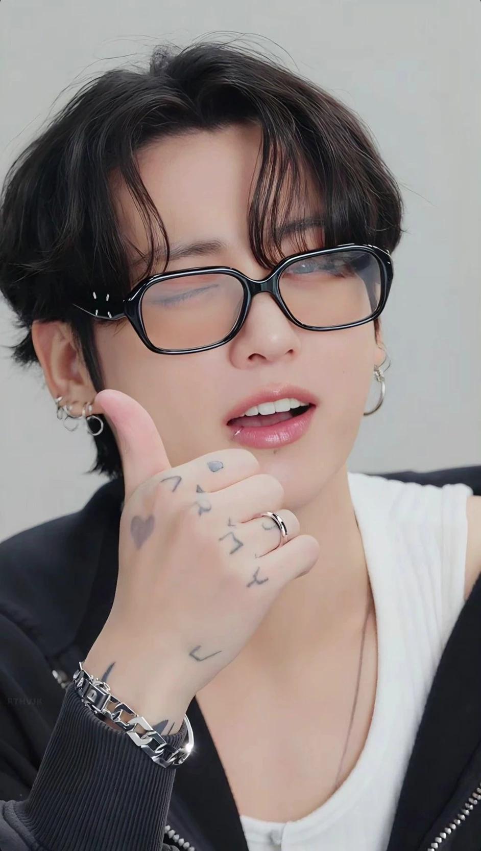 Jungkook thumbnail