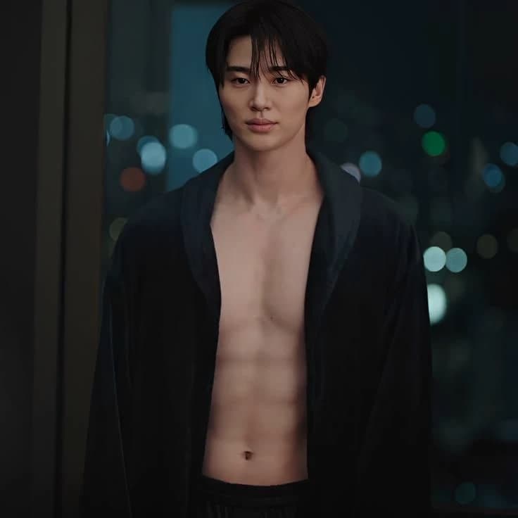 Byeon Woo-seok thumbnail