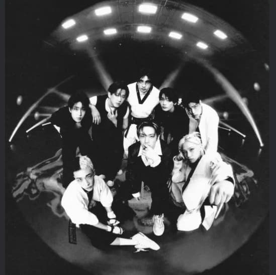 Stray kids- Mafia thumbnail