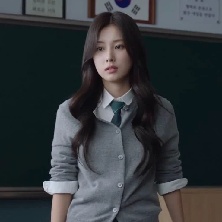 Professor Park Min-Ji thumbnail