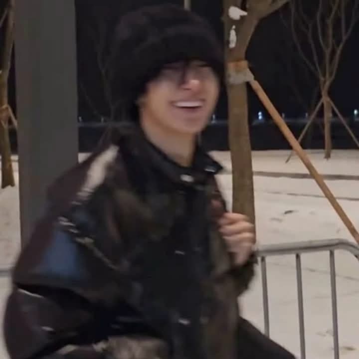 Heeseung  thumbnail