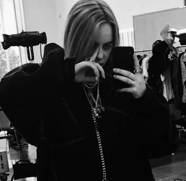 Billie eilish  thumbnail