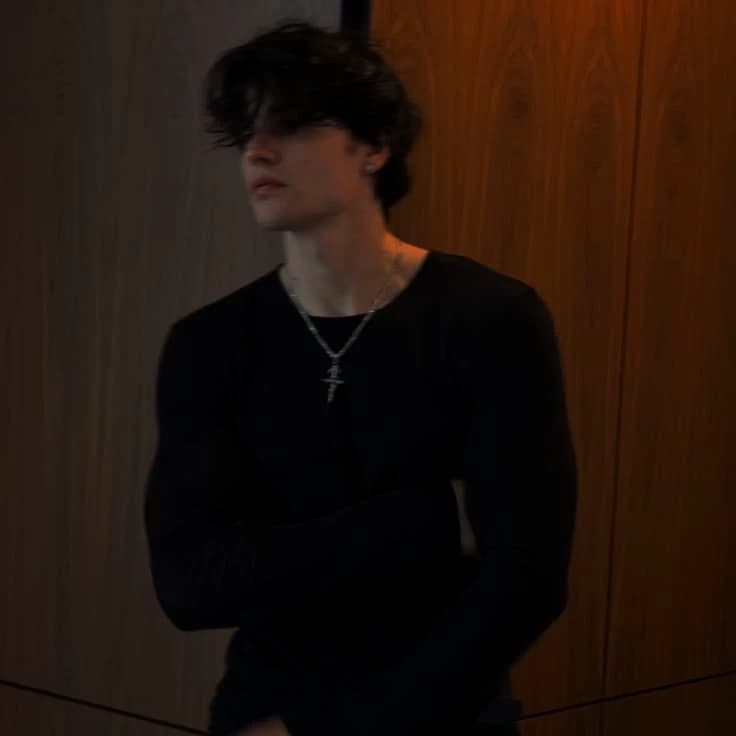Lev Zhdan  thumbnail