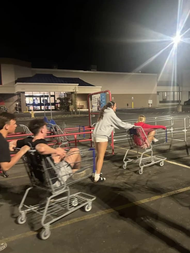 College classmates  thumbnail