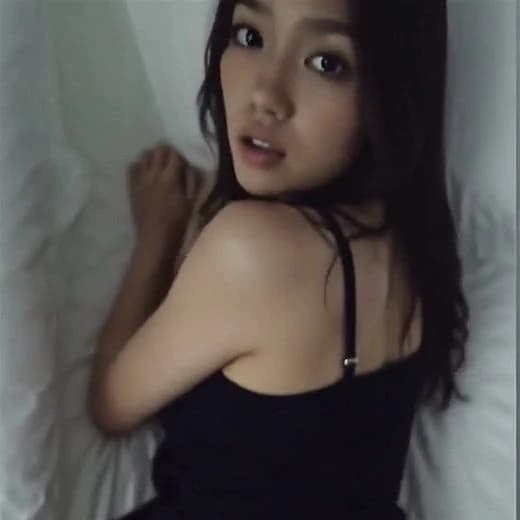 Michelle thumbnail