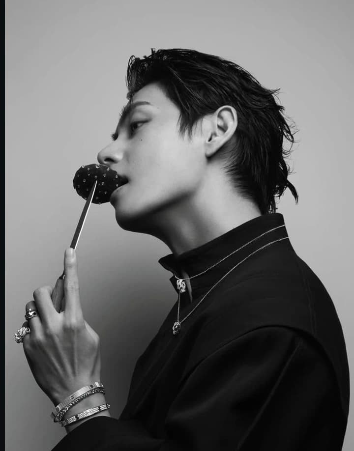 Kim Taehyung. thumbnail