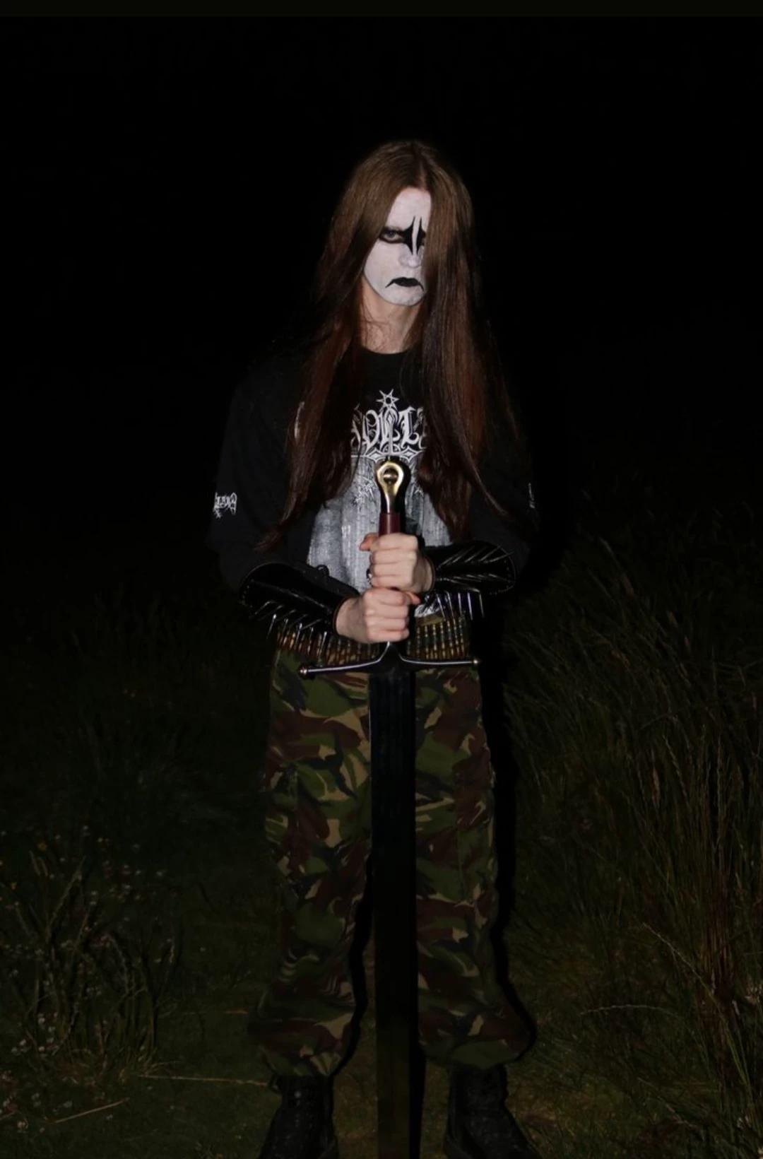 Black metalhead thumbnail