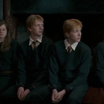 Fred and George Weasley thumbnail