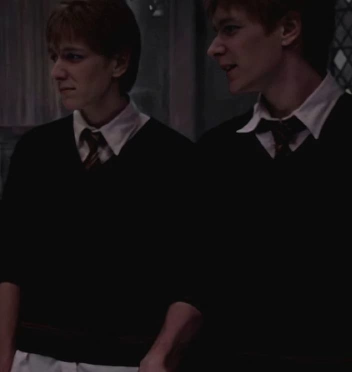 Fred and George Weasley thumbnail