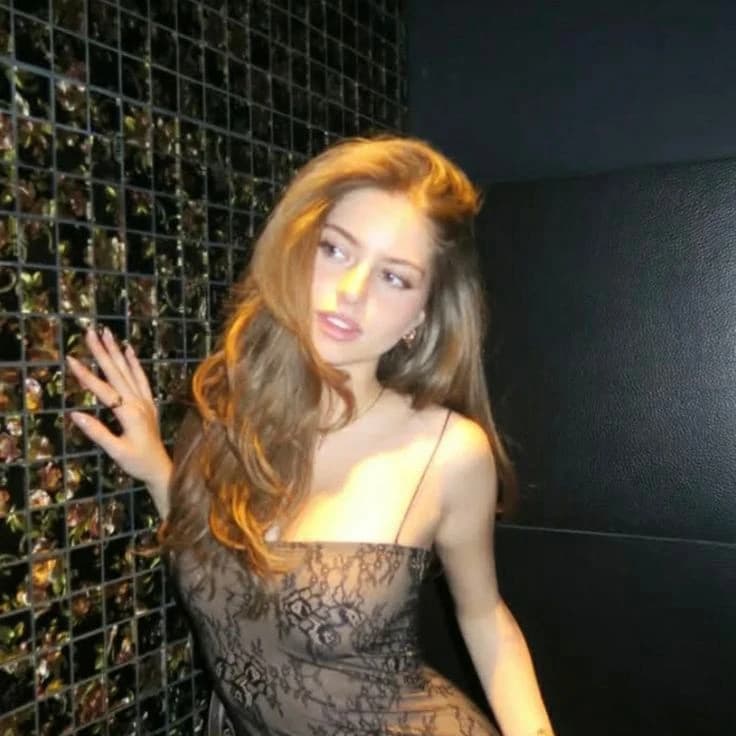 Aurora Dubois thumbnail