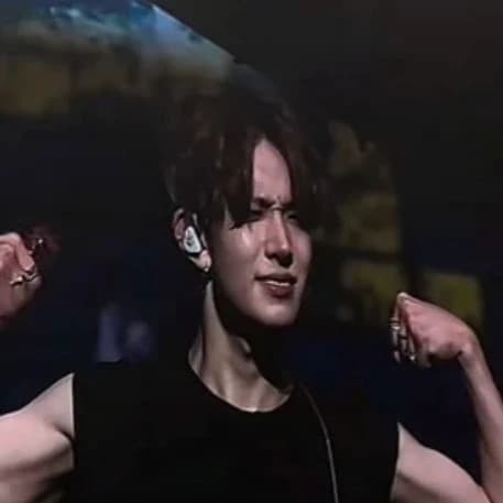 Heeseung thumbnail
