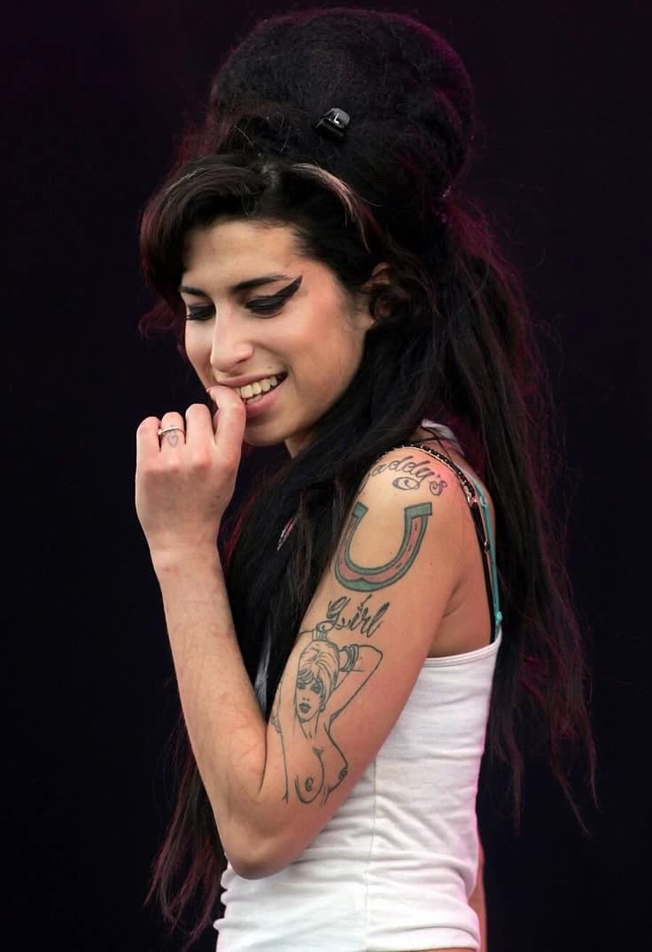 Amy Winehouse  thumbnail