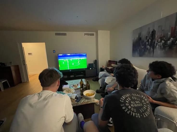4 brothers thumbnail