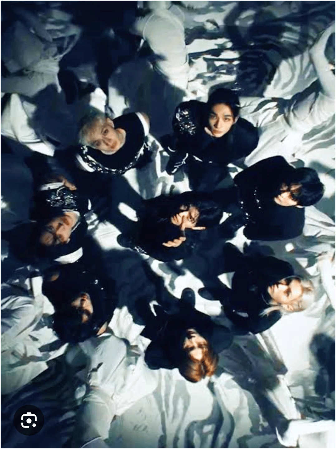 stray kids thumbnail