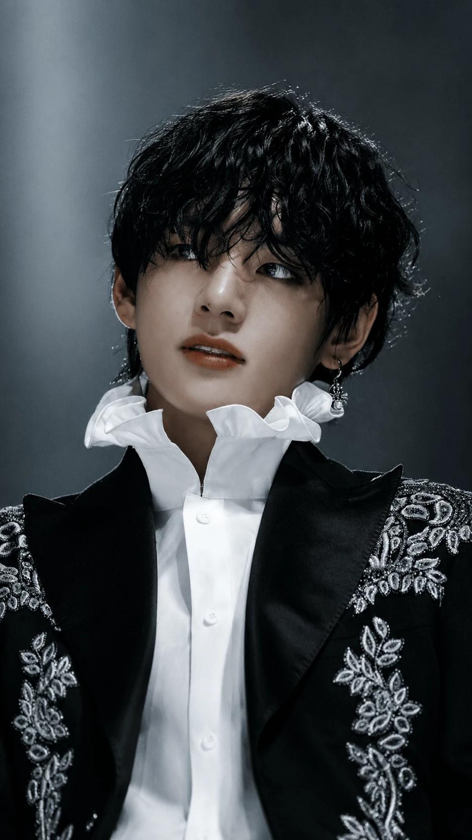 Kim Taehyung thumbnail