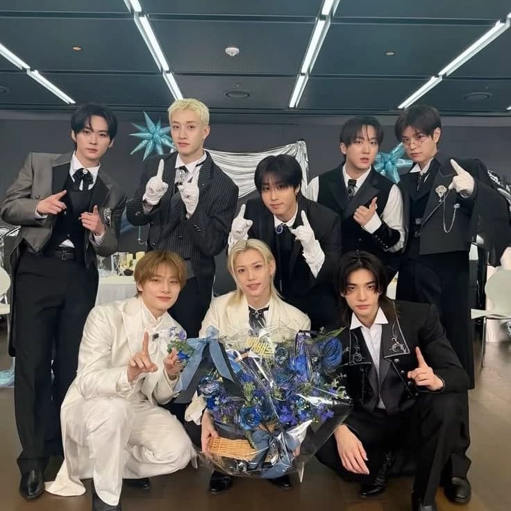 Stray Kids thumbnail
