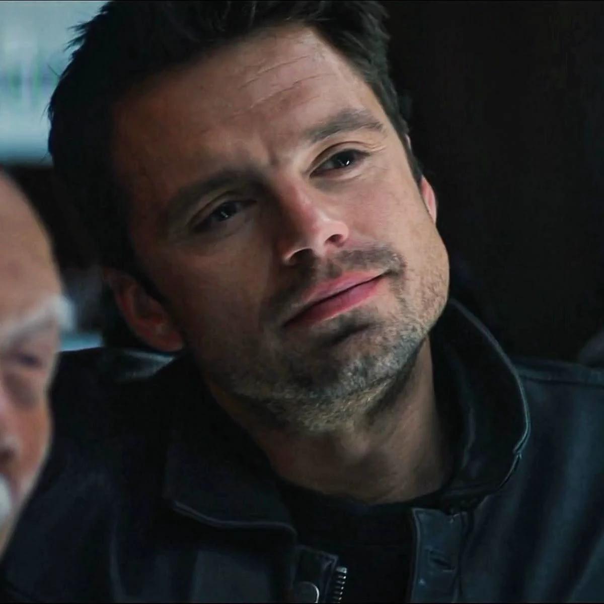 bucky barnes winter shoulder  thumbnail