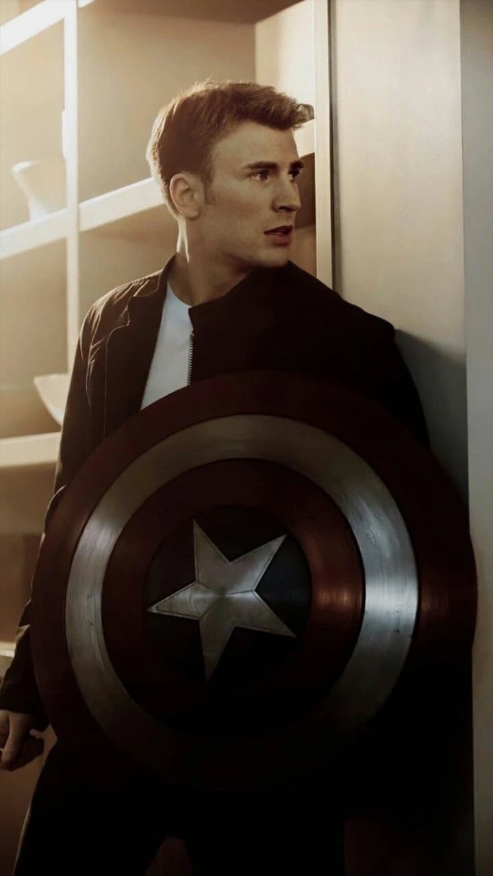 Steve Rogers (Captain America, arguing with Tony) thumbnail