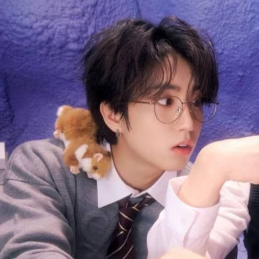 Han jisung  thumbnail