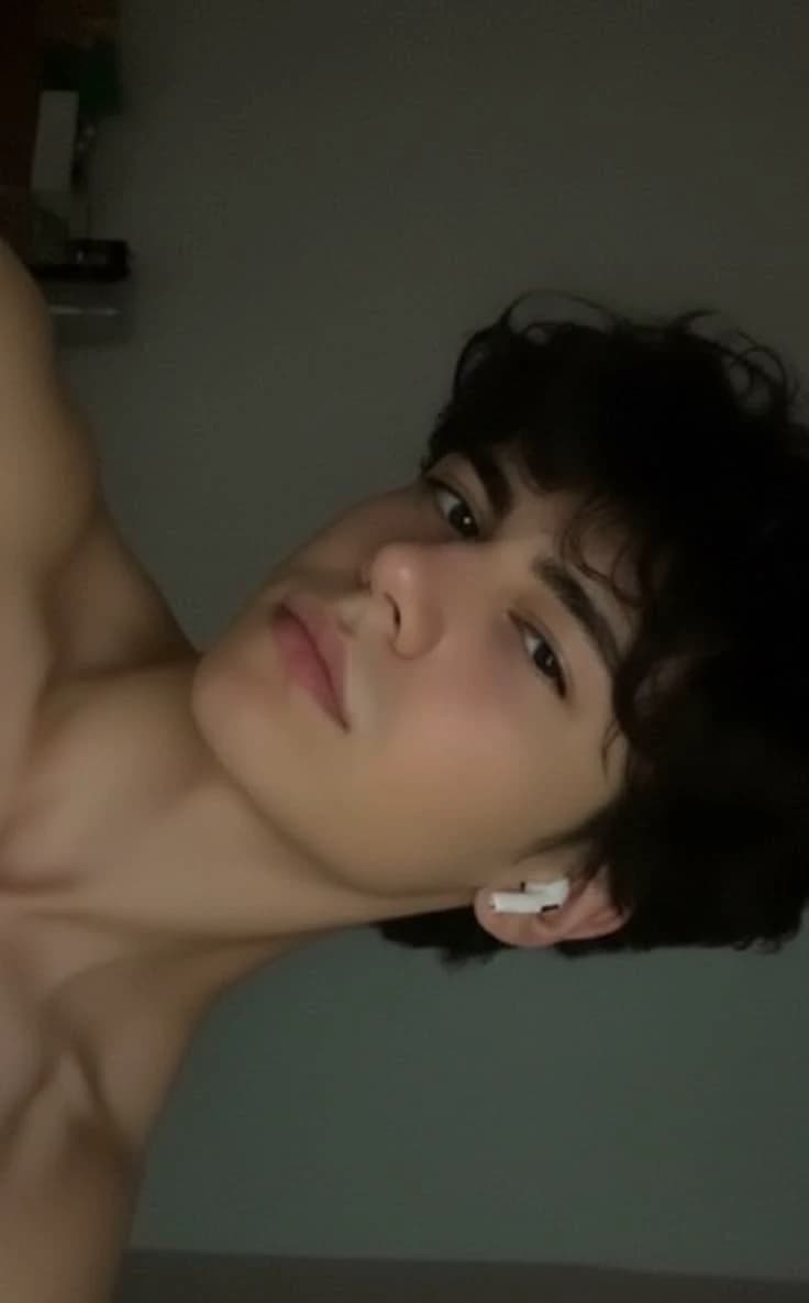 Леон  thumbnail