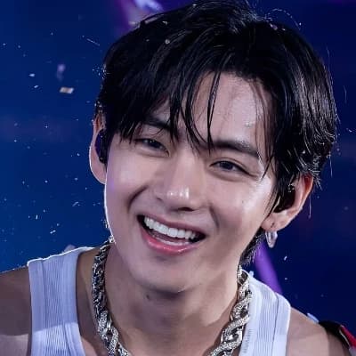 Kim Taehyung  thumbnail