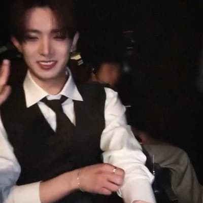 Lee Heeseung  thumbnail