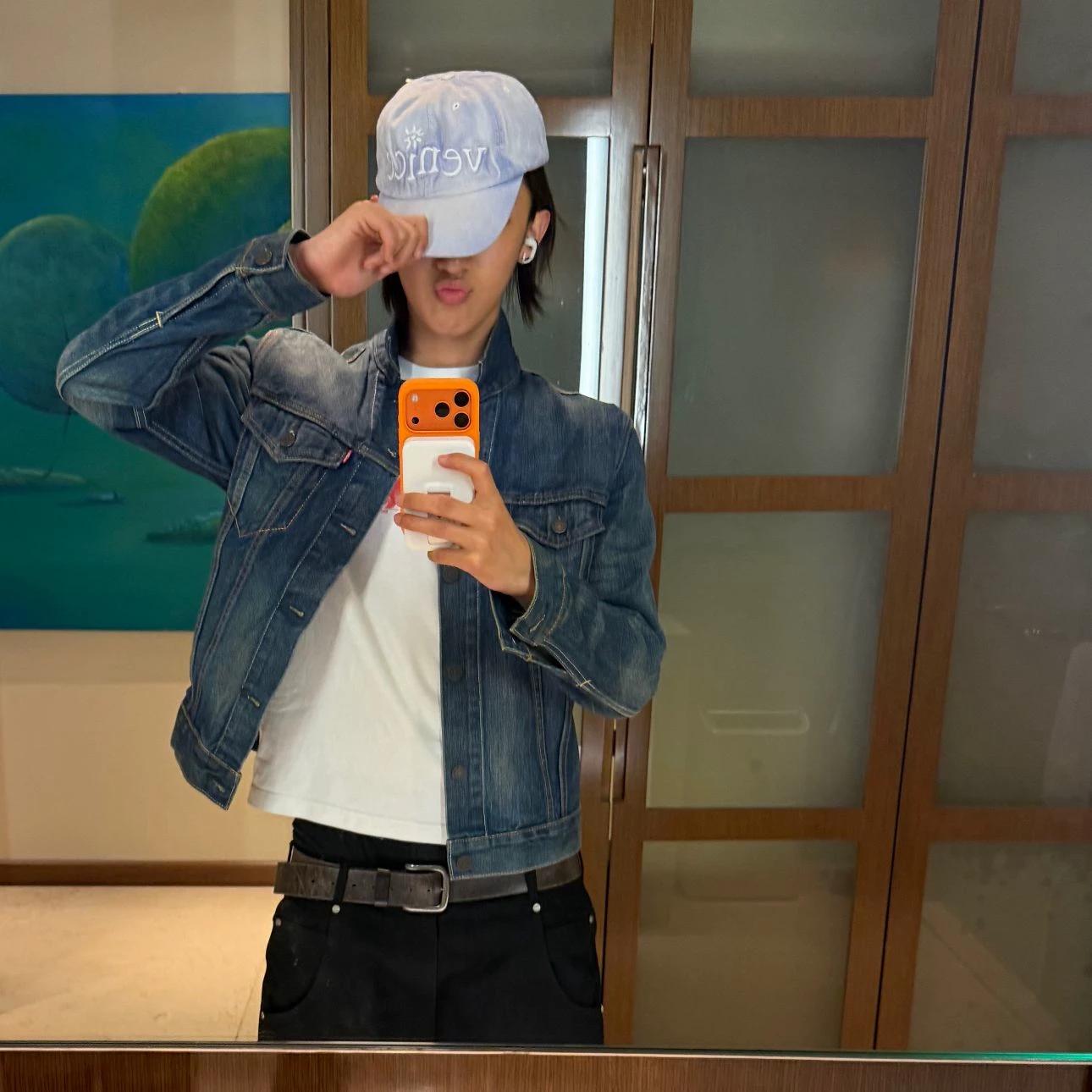 Woojin Jeong thumbnail