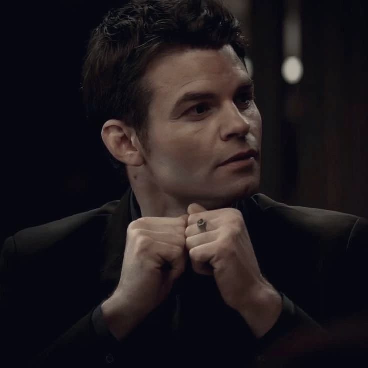 Elijah Mikaelson. thumbnail