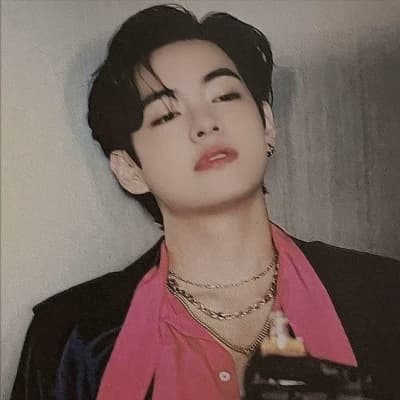 Kim Taehyung  thumbnail