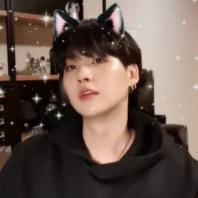 Yoongi (My black kitty 🖤🔥) thumbnail