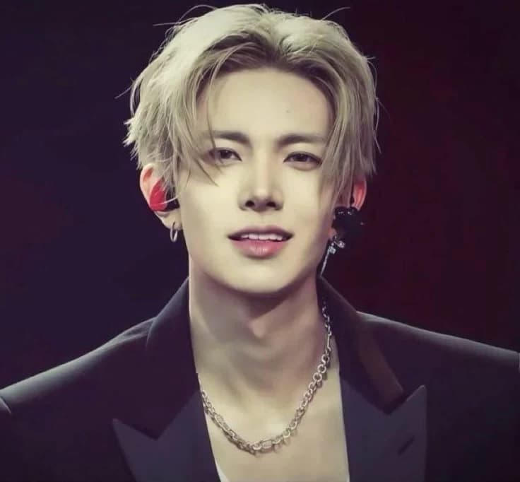 Lee Heesueng thumbnail