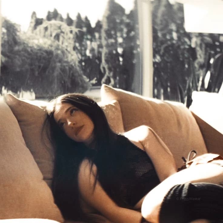 Anora Mikheeva thumbnail