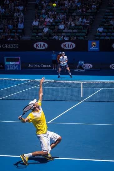 Carrera de tenis profesional  thumbnail